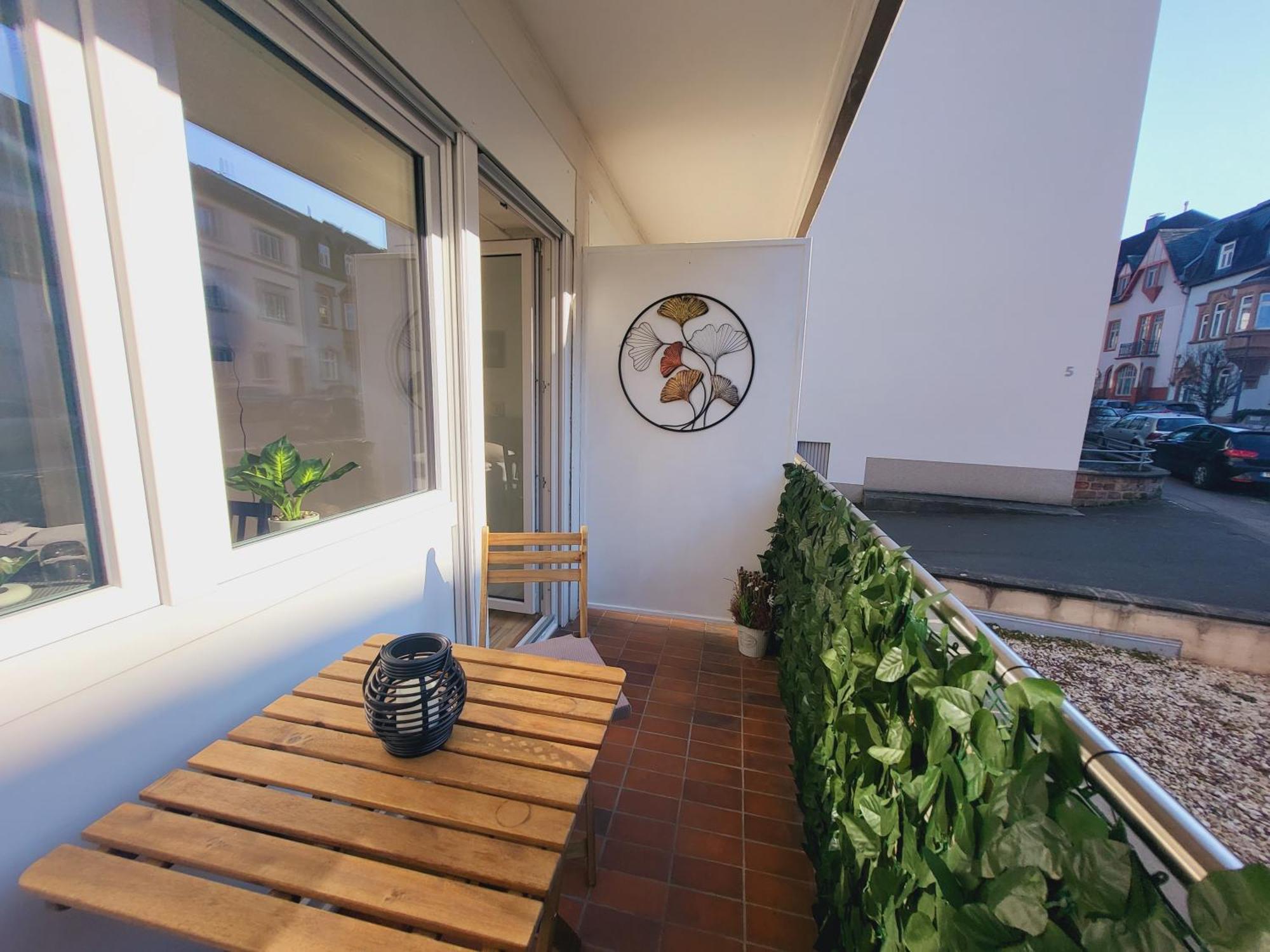 Zentrales Apartment Mit Balkon Und Parkplatz Trier Eksteriør bilde